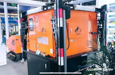 寶安區(qū)應(yīng)急管理局?jǐn)y10家企業(yè)及光學(xué)科技產(chǎn)品閃耀高交會(huì)